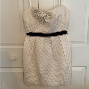 BCBGMAXAZRIA Cream Cocktail Dress